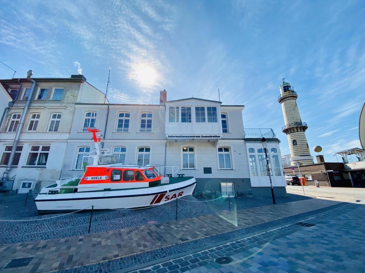 Апартаменти Vormann Jantzen, Direkt Am Leuchtturm Росток Екстер'єр фото